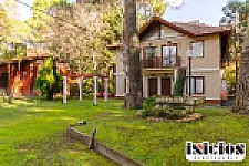 Imagen 2 de la propiedad Hermoso tríplex en medio del bosque