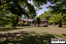 Imagen 16 de la propiedad Casco de estancia de campo productivo con instalaciones completas