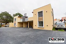 Imagen 1 de la propiedad UF2 - Hermoso y Moderno Departamento en un Complejo