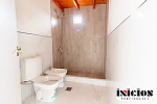 Imagen 10 de la propiedad UF 6 - Hermoso y Moderno Departamento en un Complejo