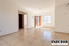 Imagen 2 de la propiedad Departamento amplio a metros del mar
