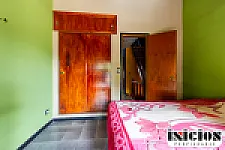 Imagen 11 de la propiedad Tríplex amplio en zona residencial