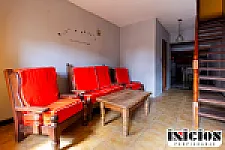 Imagen 4 de la propiedad Tríplex amplio en zona residencial